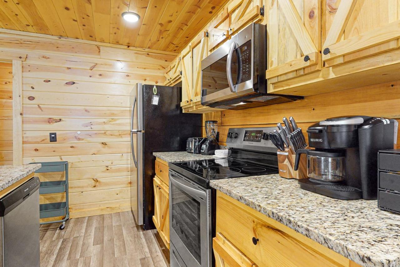 Villa Knotty Escape Gatlinburg Exterior foto