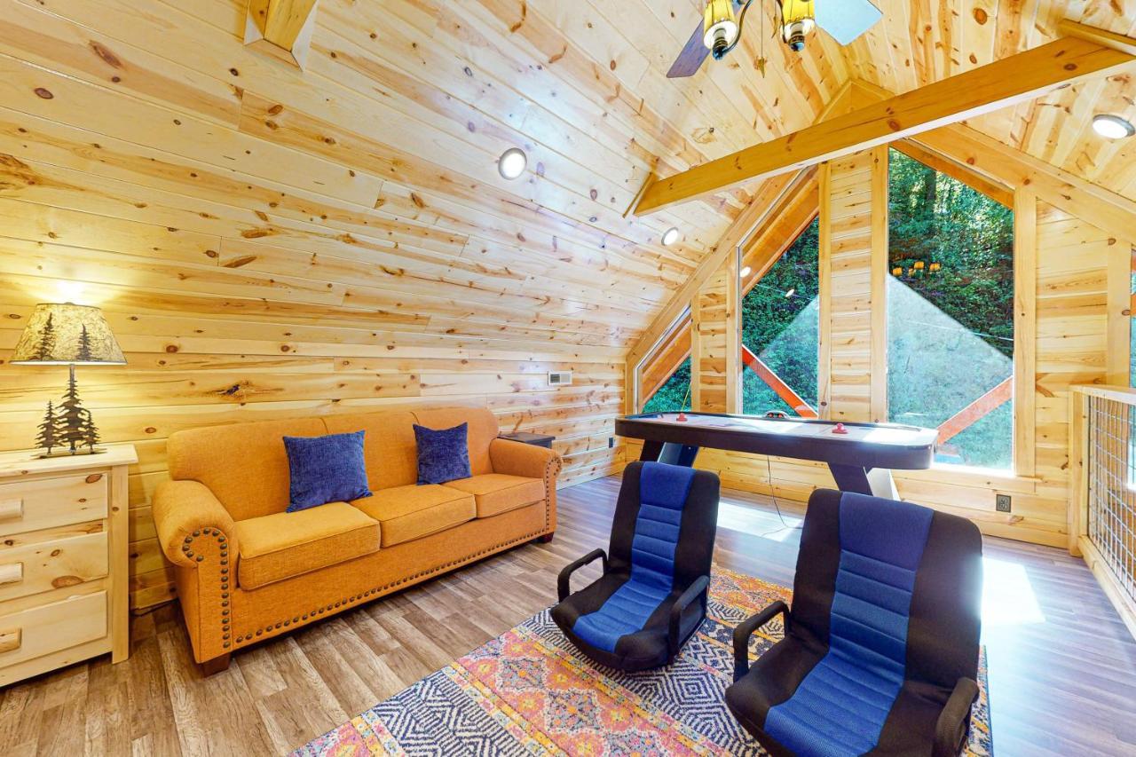 Villa Knotty Escape Gatlinburg Exterior foto